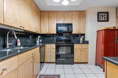 Tiny photo for 680 N Lake Shore Drive #1310, Chicago, IL 60611 (MLS # 12786801)