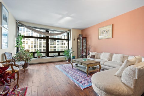 Tiny photo for 680 N Lake Shore Drive #1310, Chicago, IL 60611 (MLS # 12786801)