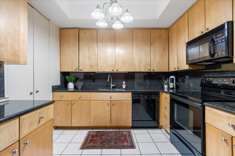 Tiny photo for 680 N Lake Shore Drive #1310, Chicago, IL 60611 (MLS # 12786801)