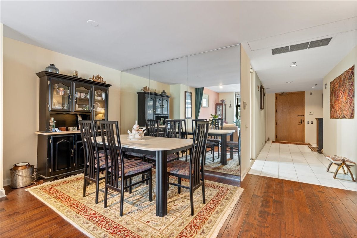 680 N Lake Shore Drive 1310