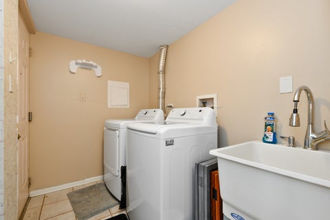 Tiny photo for 8124 169th Street #2E, Tinley Park, IL 60477 (MLS # 12759852)