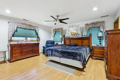 Tiny photo for 132 Tanglewood Drive, Elk Grove Village, IL 60007 (MLS # 12506510)