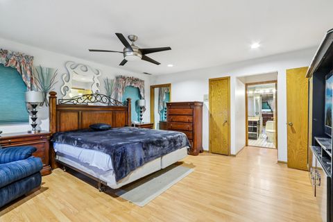 Tiny photo for 132 Tanglewood Drive, Elk Grove Village, IL 60007 (MLS # 12506510)