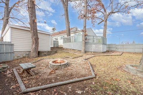 Tiny photo for 509 Jefferson Street, Shorewood, IL 60404 (MLS # 12523807)