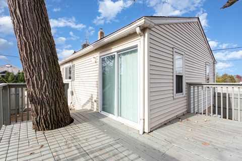 Tiny photo for 509 Jefferson Street, Shorewood, IL 60404 (MLS # 12523807)