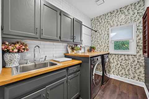 Tiny photo for 42W046 Retreat Court, St. Charles, IL 60175 (MLS # 12780212)