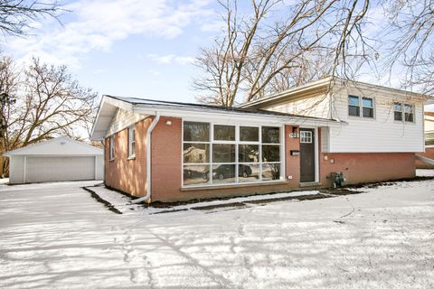 Tiny photo for 19050 John Avenue, Country Club Hills, IL 60478 (MLS # 12583932)