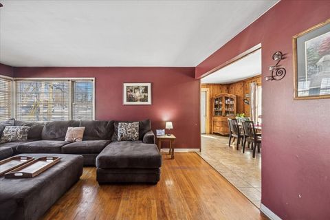 Tiny photo for 6723 Tinley Park Drive, Tinley Park, IL 60477 (MLS # 12527268)