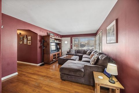 Tiny photo for 6723 Tinley Park Drive, Tinley Park, IL 60477 (MLS # 12527268)