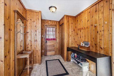 Tiny photo for 6723 Tinley Park Drive, Tinley Park, IL 60477 (MLS # 12527268)