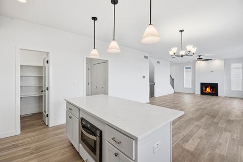 Tiny photo for 1420 Tinley Lane, Mahomet, IL 61853 (MLS # 12619664)