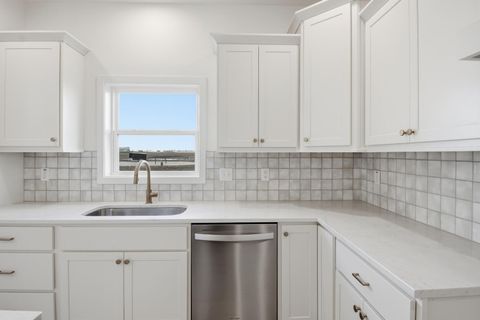 Tiny photo for 1420 Tinley Lane, Mahomet, IL 61853 (MLS # 12619664)