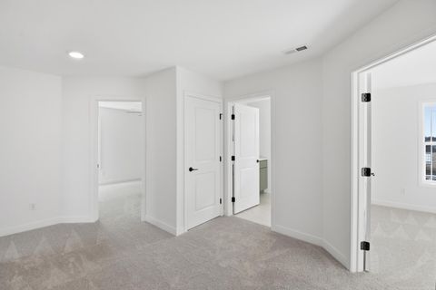 Tiny photo for 1420 Tinley Lane, Mahomet, IL 61853 (MLS # 12619664)