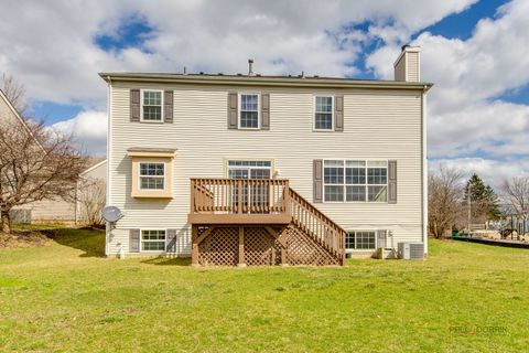 Tiny photo for 4 Waterton Drive, Streamwood, IL 60107 (MLS # 12649303)