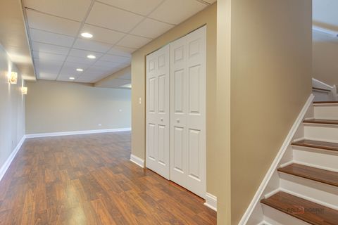 Tiny photo for 4 Waterton Drive, Streamwood, IL 60107 (MLS # 12649303)