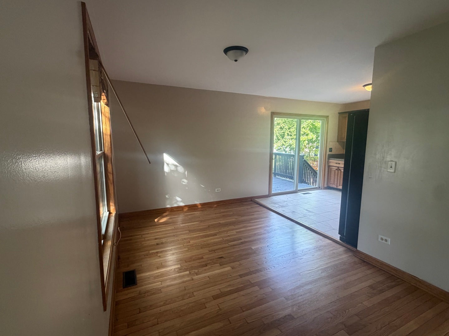 105 N Schmidt Road
