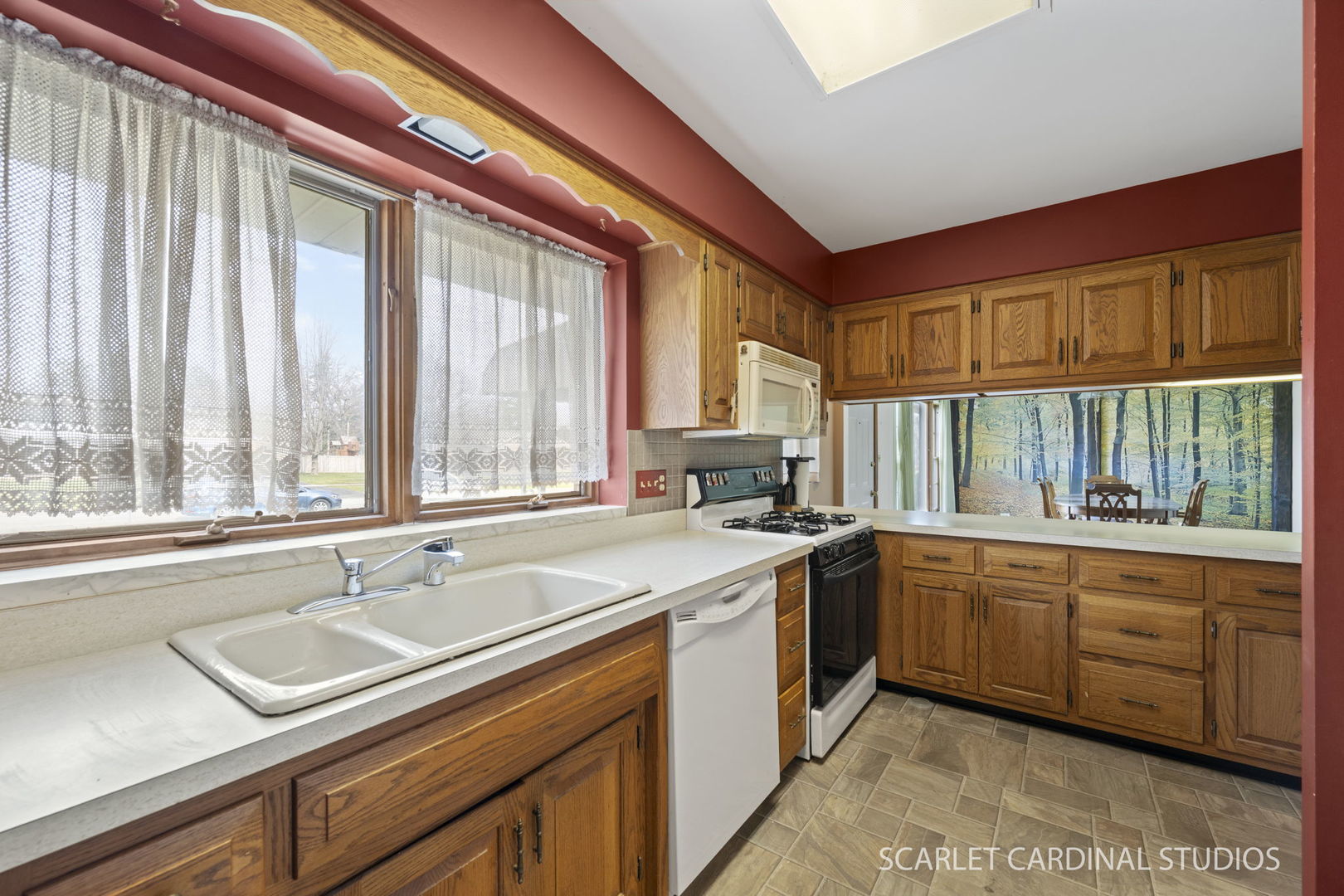 139 W Madison Street