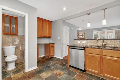 Tiny photo for La Grange, IL 60525 (MLS # 12565606)