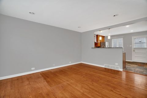 Tiny photo for La Grange, IL 60525 (MLS # 12565606)