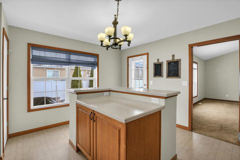 Tiny photo for 2110 E Pennsylvania Avenue, Urbana, IL 61802 (MLS # 12578098)