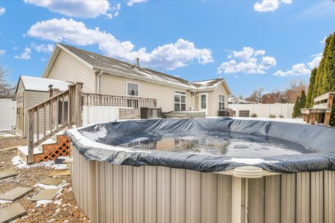 Tiny photo for 2110 E Pennsylvania Avenue, Urbana, IL 61802 (MLS # 12578098)