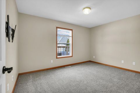 Tiny photo for 2110 E Pennsylvania Avenue, Urbana, IL 61802 (MLS # 12578098)