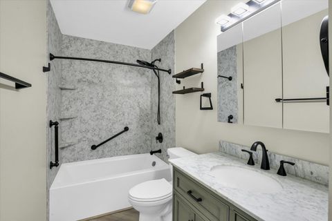 Tiny photo for 2110 E Pennsylvania Avenue, Urbana, IL 61802 (MLS # 12578098)