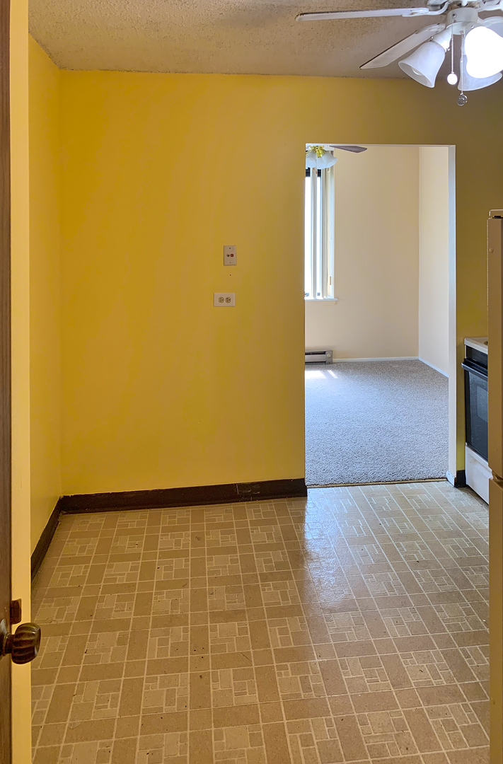 9701 N Dee Road 4N
