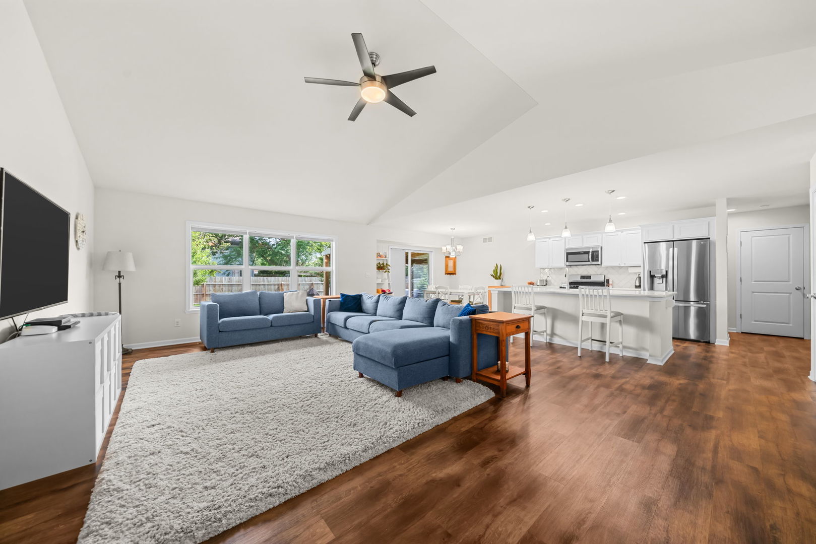 749 Oxford Drive