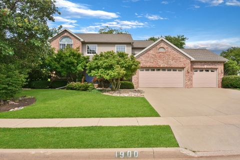 Photo of 1900 Foxwood Cc Run, Normal, IL 61761 (MLS # 12691827)