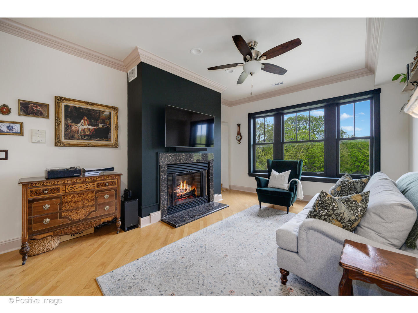1018 Main Street 3