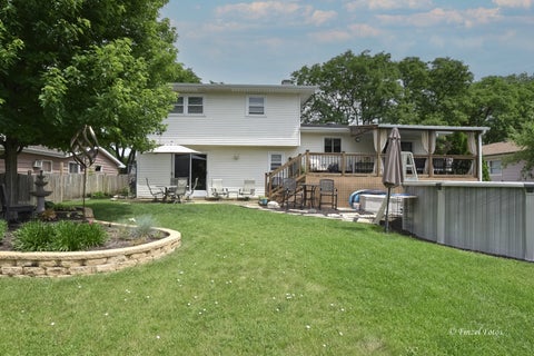Tiny photo for 565 Concord Avenue, South Elgin, IL 60177 (MLS # 12671000)