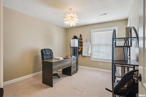 Tiny photo for 5811 DUGGLEBY Avenue, Davenport, IA 52807 (MLS # QC4266225)