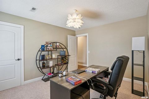 Tiny photo for 5811 DUGGLEBY Avenue, Davenport, IA 52807 (MLS # QC4266225)