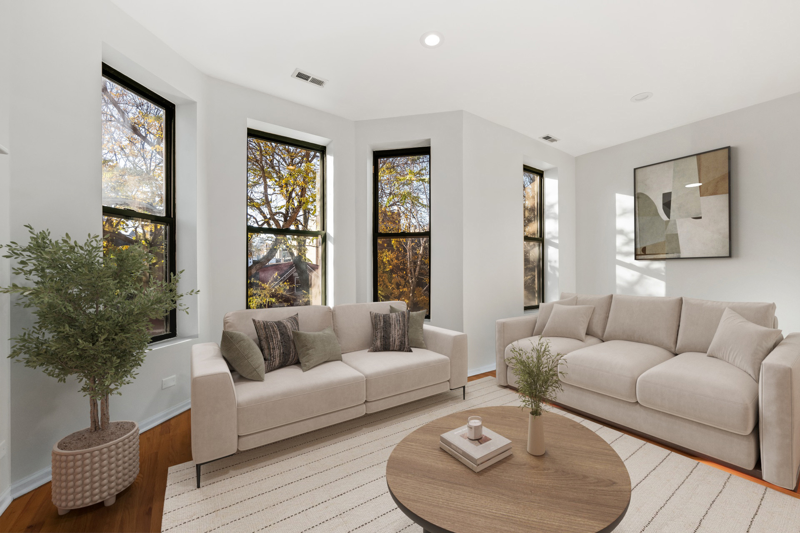 1119 N Winchester Avenue 2