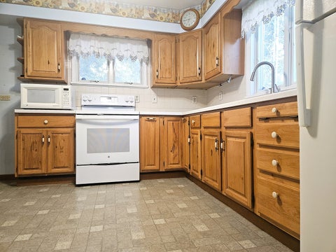 Tiny photo for 600 Timber Creek Road, Dixon, IL 61021 (MLS # 12749858)