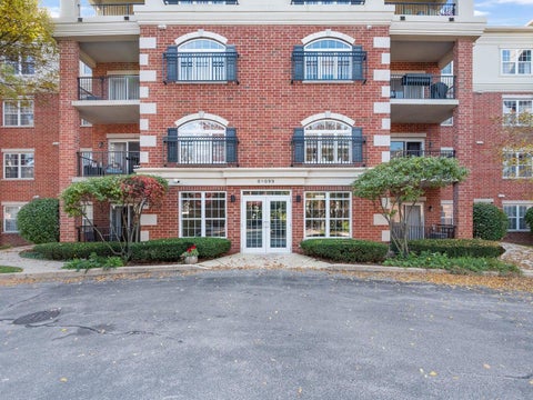 Tiny photo for 0S099 Lee Court #207, Winfield, IL 60190 (MLS # 12771157)