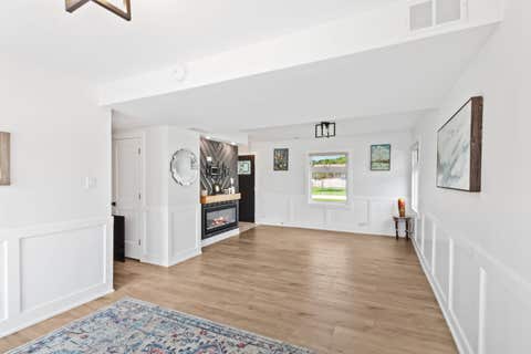 Tiny photo for 9859 S 81st Avenue, Palos Hills, IL 60465 (MLS # 12729373)
