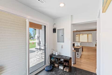 Tiny photo for 9859 S 81st Avenue, Palos Hills, IL 60465 (MLS # 12729373)