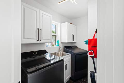 Tiny photo for 9859 S 81st Avenue, Palos Hills, IL 60465 (MLS # 12729373)