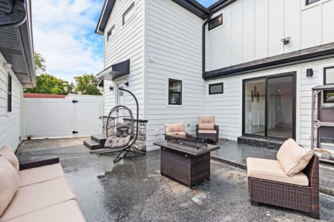 Tiny photo for 9859 S 81st Avenue, Palos Hills, IL 60465 (MLS # 12729373)