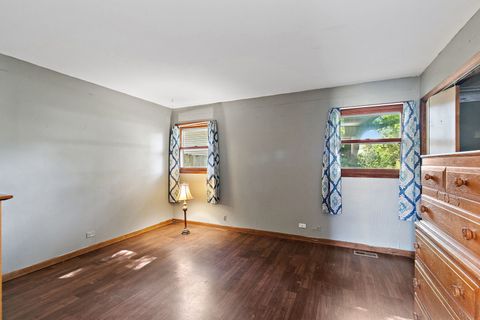 Tiny photo for 85 Sherbon Lane, Crystal Lake, IL 60014 (MLS # 12690191)