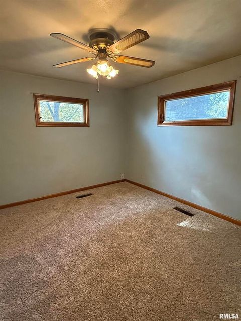 Tiny photo for 6127 FAIR Avenue, Davenport, IA 52806 (MLS # QC4269759)