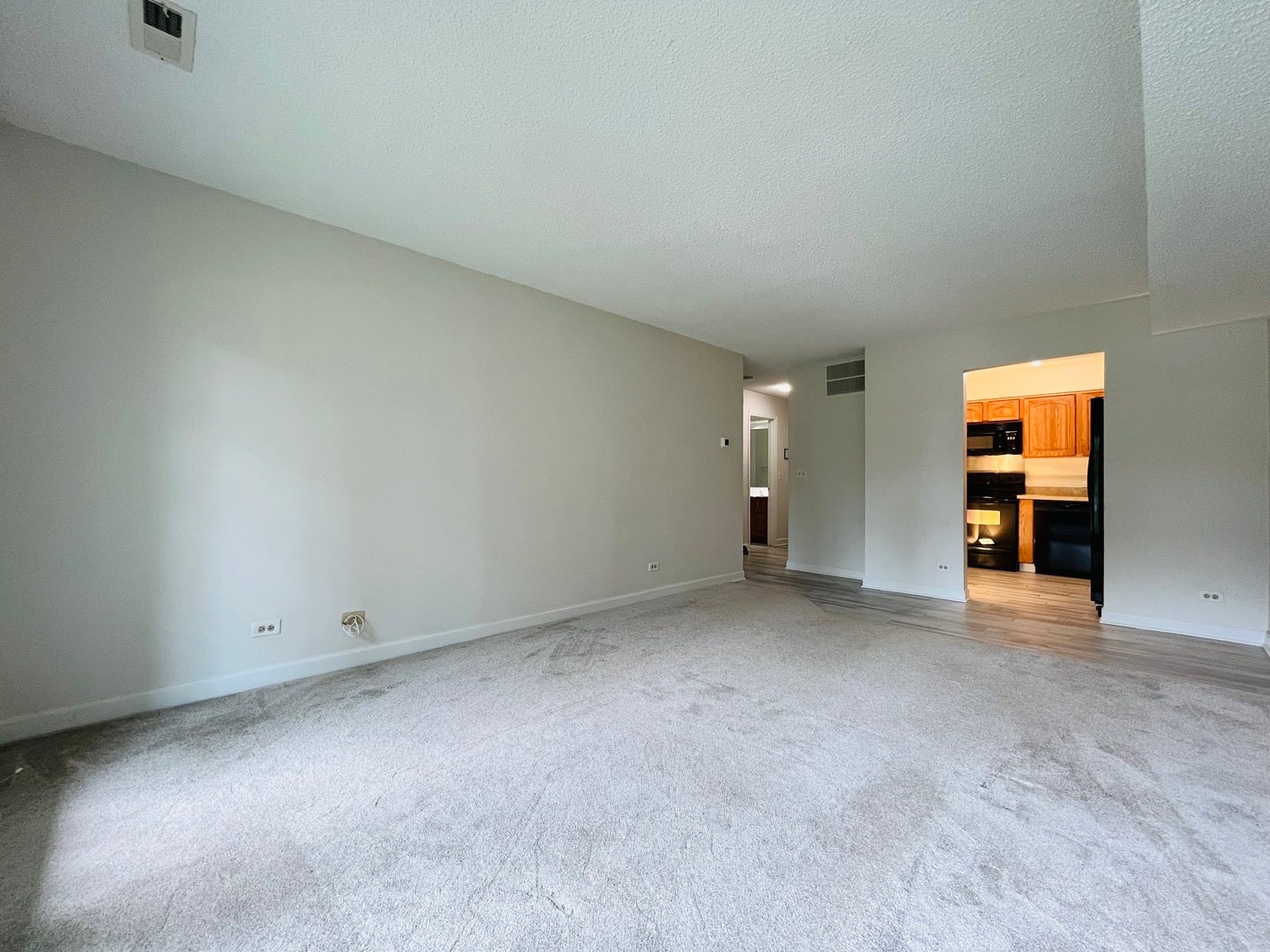 520 BIESTERFIELD Road 117