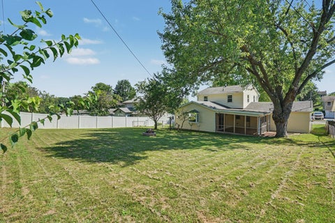 Tiny photo for 532 MEADOWVIEW Drive, Clinton, IA 52732 (MLS # 12688979)