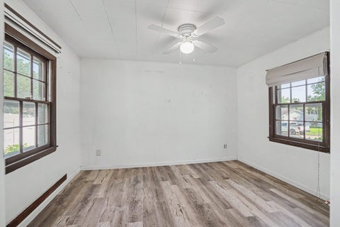 Tiny photo for 532 MEADOWVIEW Drive, Clinton, IA 52732 (MLS # 12688979)