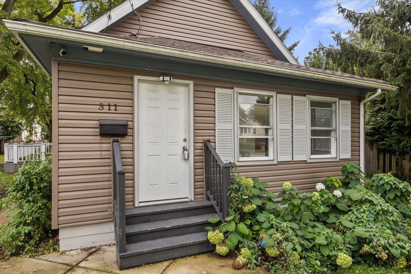 311 Orange Street