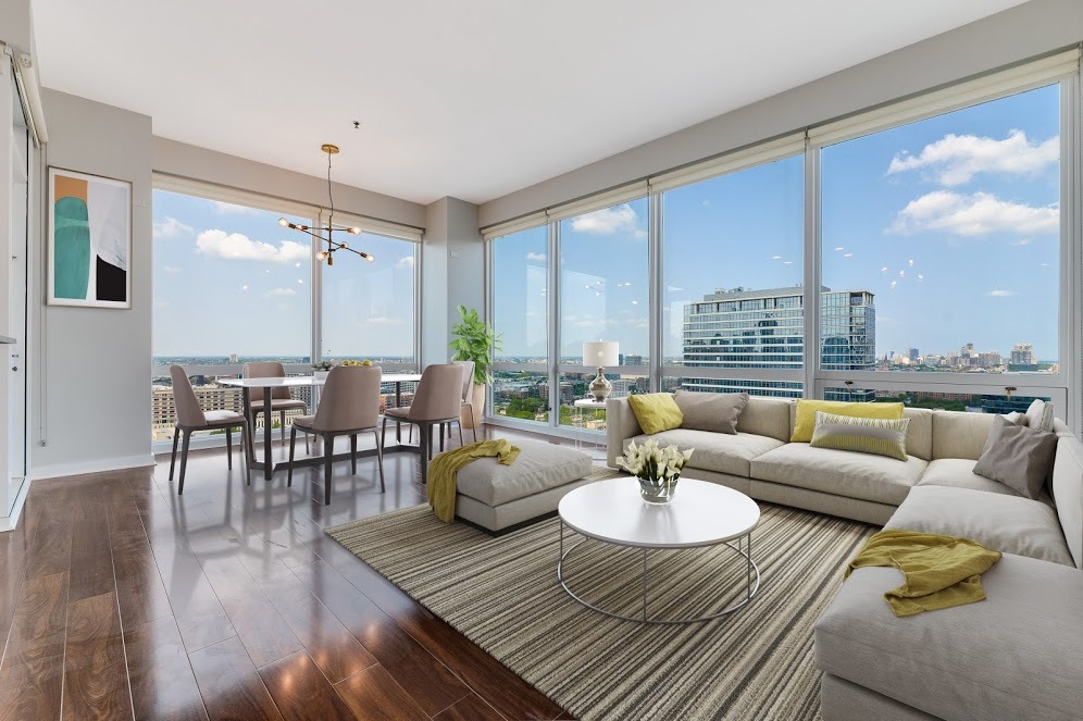 757 N Orleans Street 2204