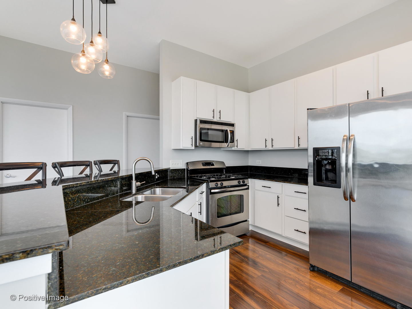 757 N Orleans Street 2204