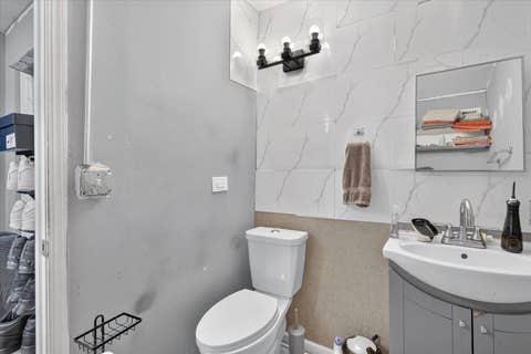 Tiny photo for 342 Frederick Avenue, Bellwood, IL 60104 (MLS # 12717560)